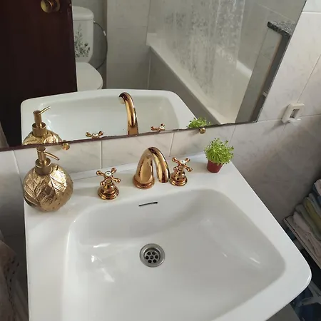 Agradable Apartment *