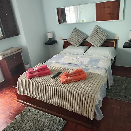 Agradable Apartment *